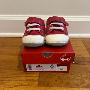 See Kai Run Stevie II red shoe size 6
